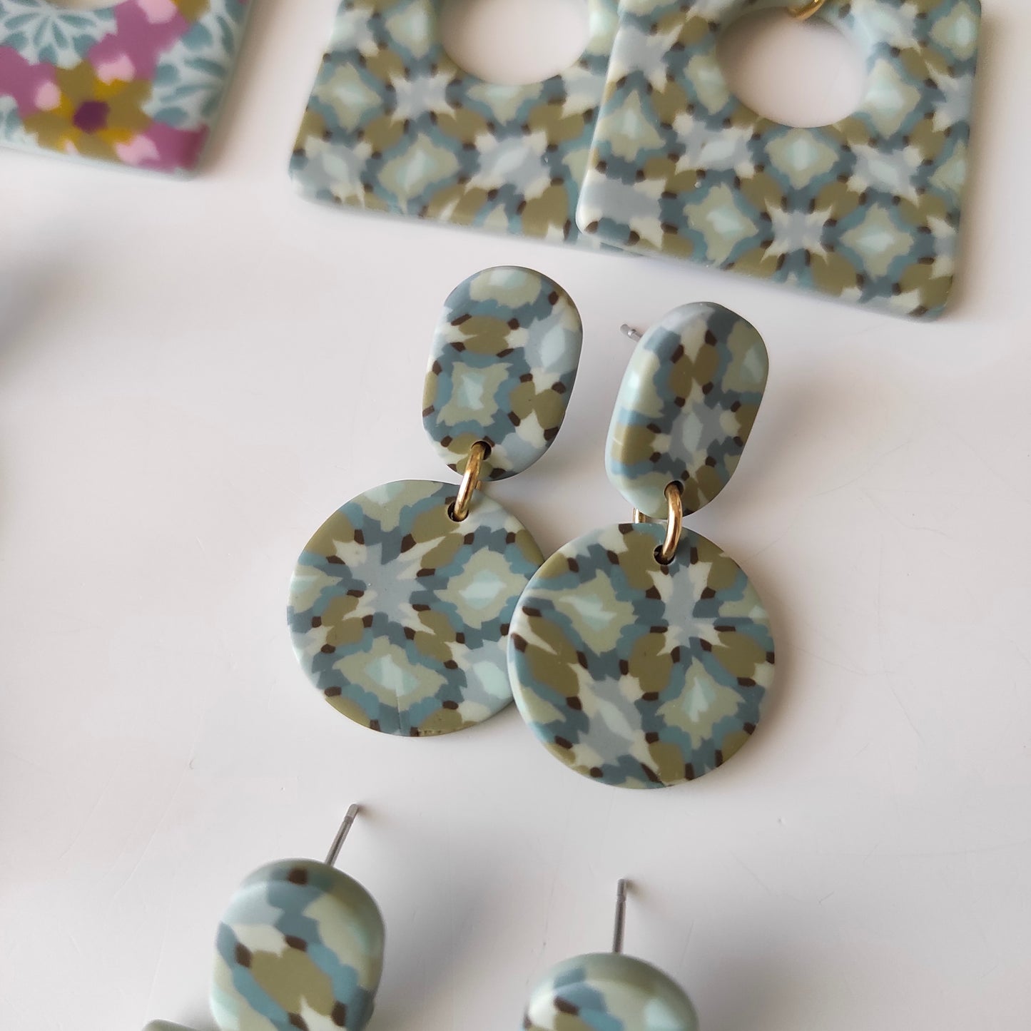 Lolita flores verdes