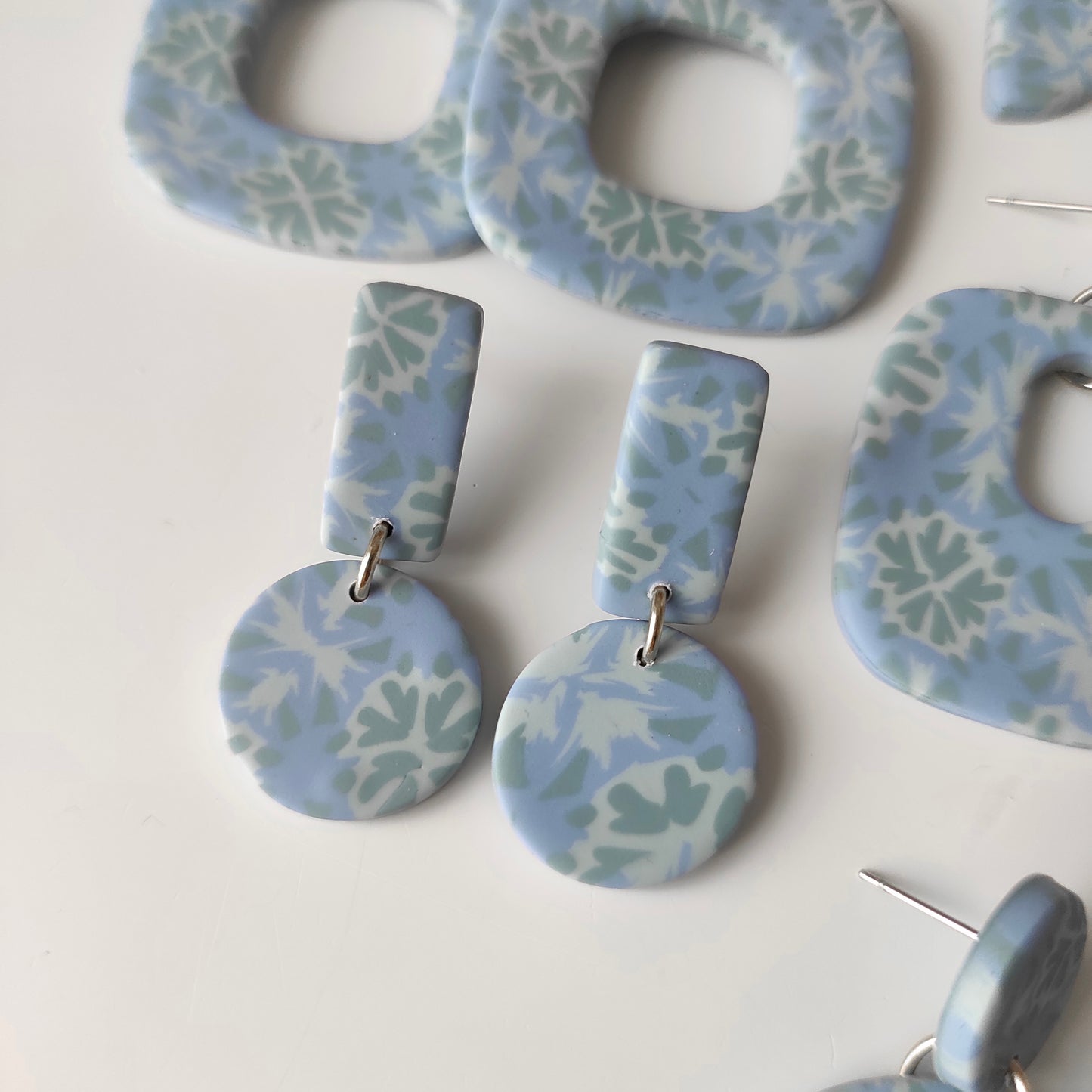 Candela flores azules