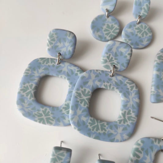 Covadonga flores azules