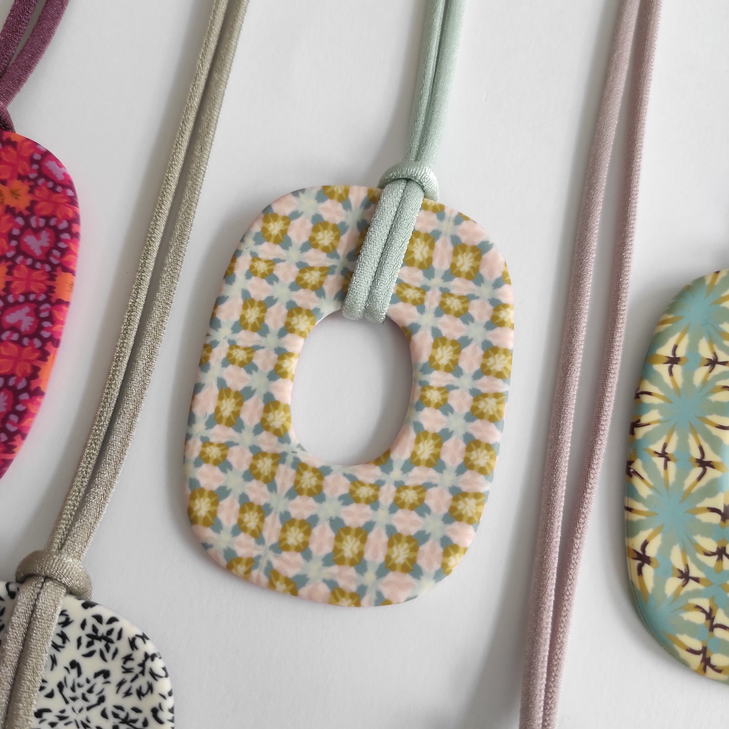 Colgante Anna pastel