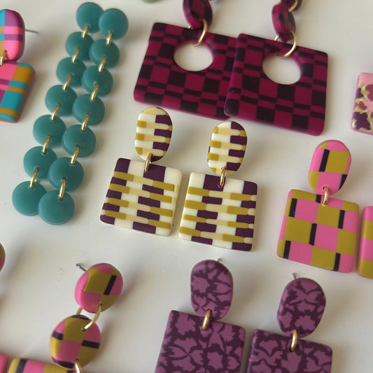 Rita granate y verde