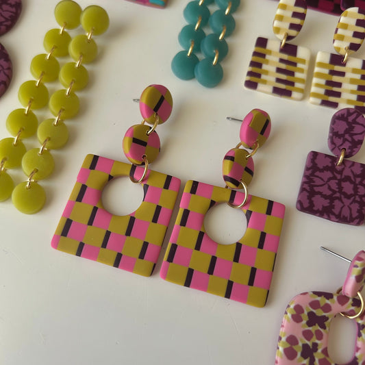 Clotilde lima, rosa y granate